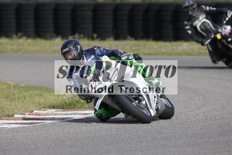 /08 17.04.2026  TZ Motorsport ADR/Gruppe gelb/124